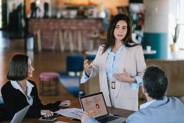 Entry Level Marketing Jobs: Kickstart Your Career in 2026 3 image 14